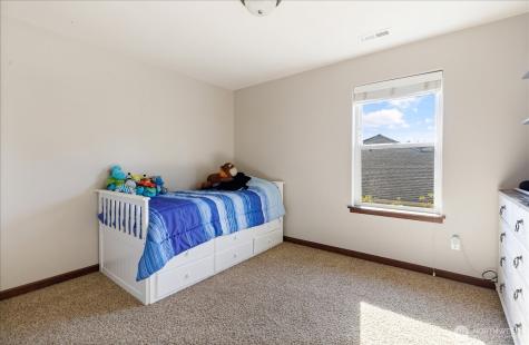 2837 SW Fairway Point Drive Oak Harbor WA 98277
