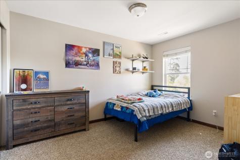 2837 SW Fairway Point Drive Oak Harbor WA 98277