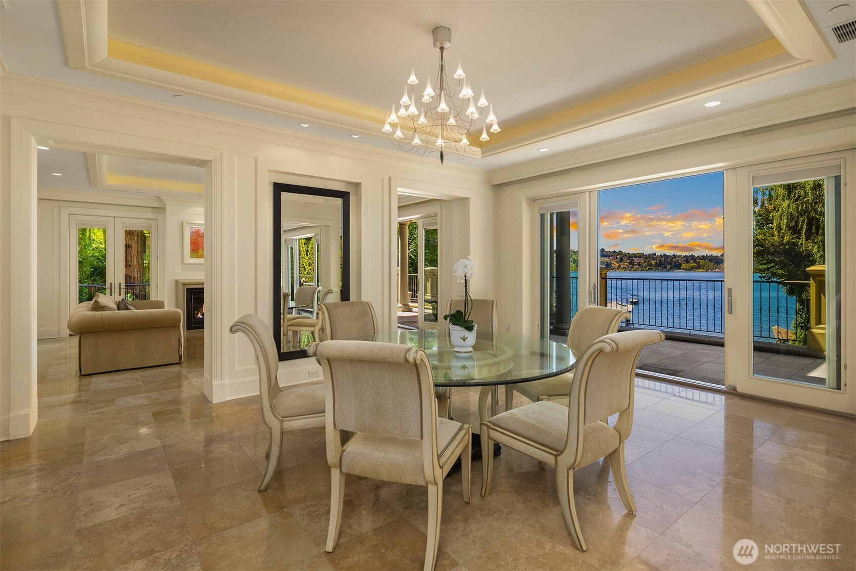 Mercer Island WA 98040