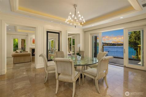 Mercer Island WA 98040