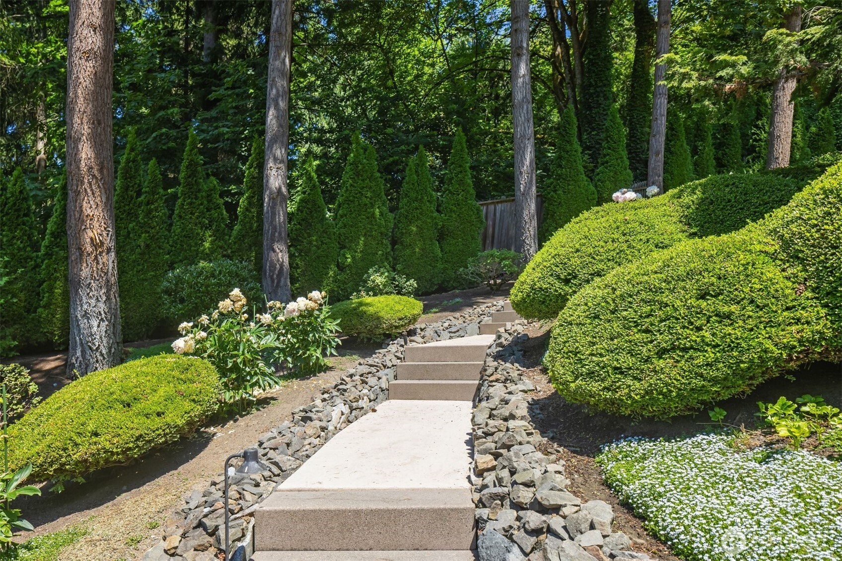 Mercer Island WA 98040