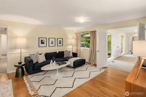 6555 NE Windermere Road Seattle WA 98105