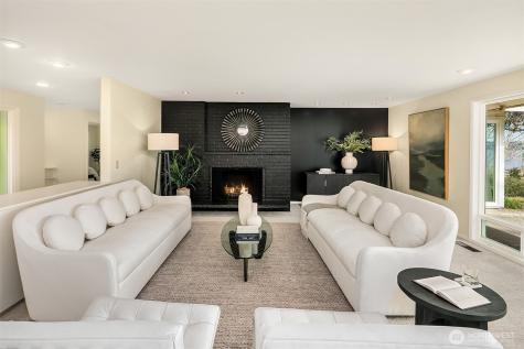 6555 NE Windermere Road Seattle WA 98105