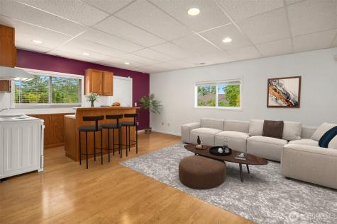 3802 Carpenter Street Mount Vernon WA 98274