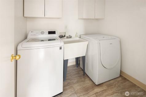 3802 Carpenter Street Mount Vernon WA 98274