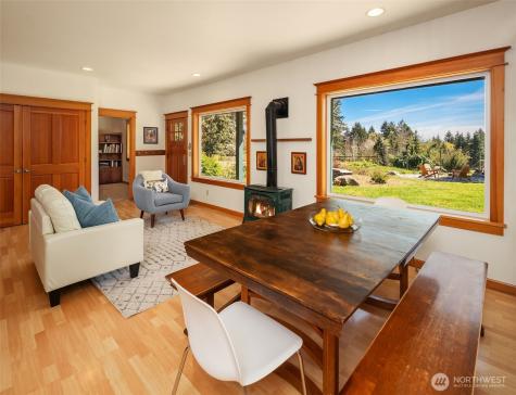 23419 107th Avenue SW Vashon WA 98070