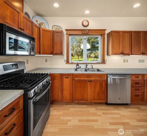 23419 107th Avenue SW Vashon WA 98070