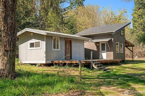 23419 107th Avenue SW Vashon WA 98070