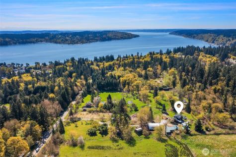 23419 107th Avenue SW Vashon WA 98070