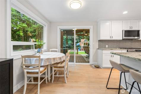 18104 NE 196th Street Woodinville WA 98077