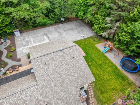 18104 NE 196th Street Woodinville WA 98077