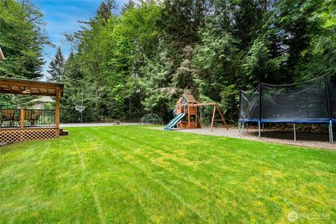 18104 NE 196th Street Woodinville WA 98077
