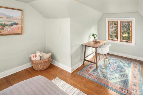 6206 36th Avenue NE Seattle WA 98115