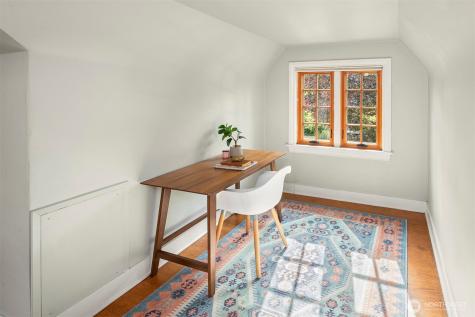 6206 36th Avenue NE Seattle WA 98115