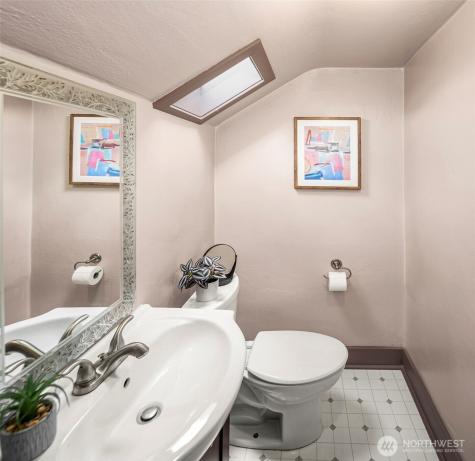 6206 36th Avenue NE Seattle WA 98115