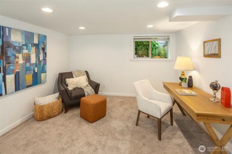 6206 36th Avenue NE Seattle WA 98115
