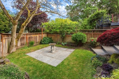 6206 36th Avenue NE Seattle WA 98115