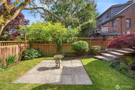 6206 36th Avenue NE Seattle WA 98115