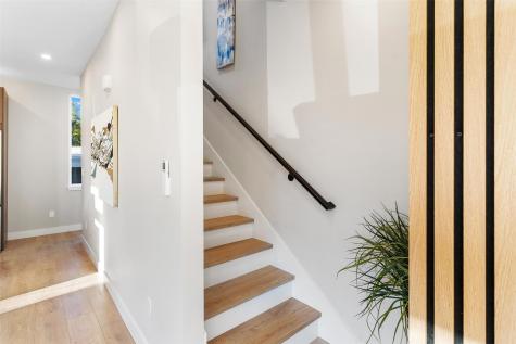 7144 47th Avenue SW Seattle WA 98136