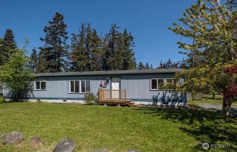 1090 Paul Avenue Oak Harbor WA 98277