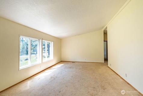 1090 Paul Avenue Oak Harbor WA 98277
