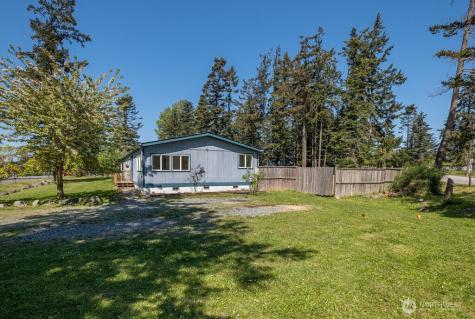 1090 Paul Avenue Oak Harbor WA 98277
