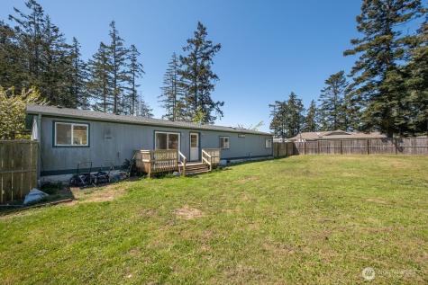 1090 Paul Avenue Oak Harbor WA 98277