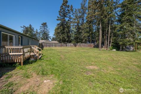 1090 Paul Avenue Oak Harbor WA 98277