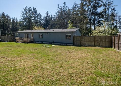 1090 Paul Avenue Oak Harbor WA 98277