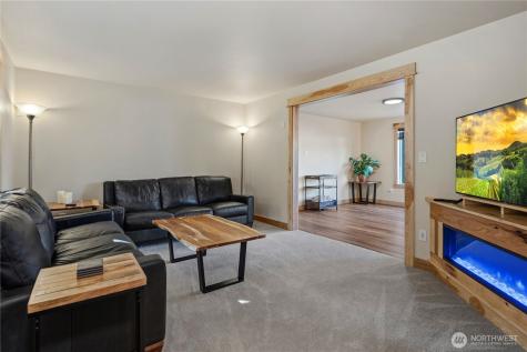 127 Lake Terrace Drive Mossyrock WA 98564