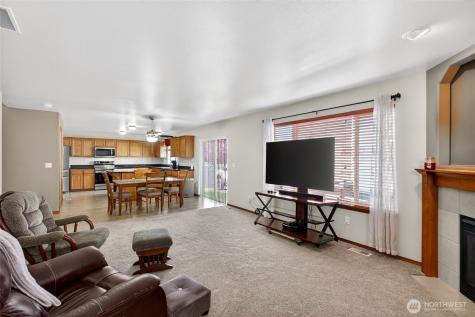 19005 26th Avenue Court E Spanaway WA 98387