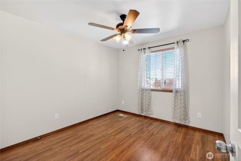 19005 26th Avenue Court E Spanaway WA 98387