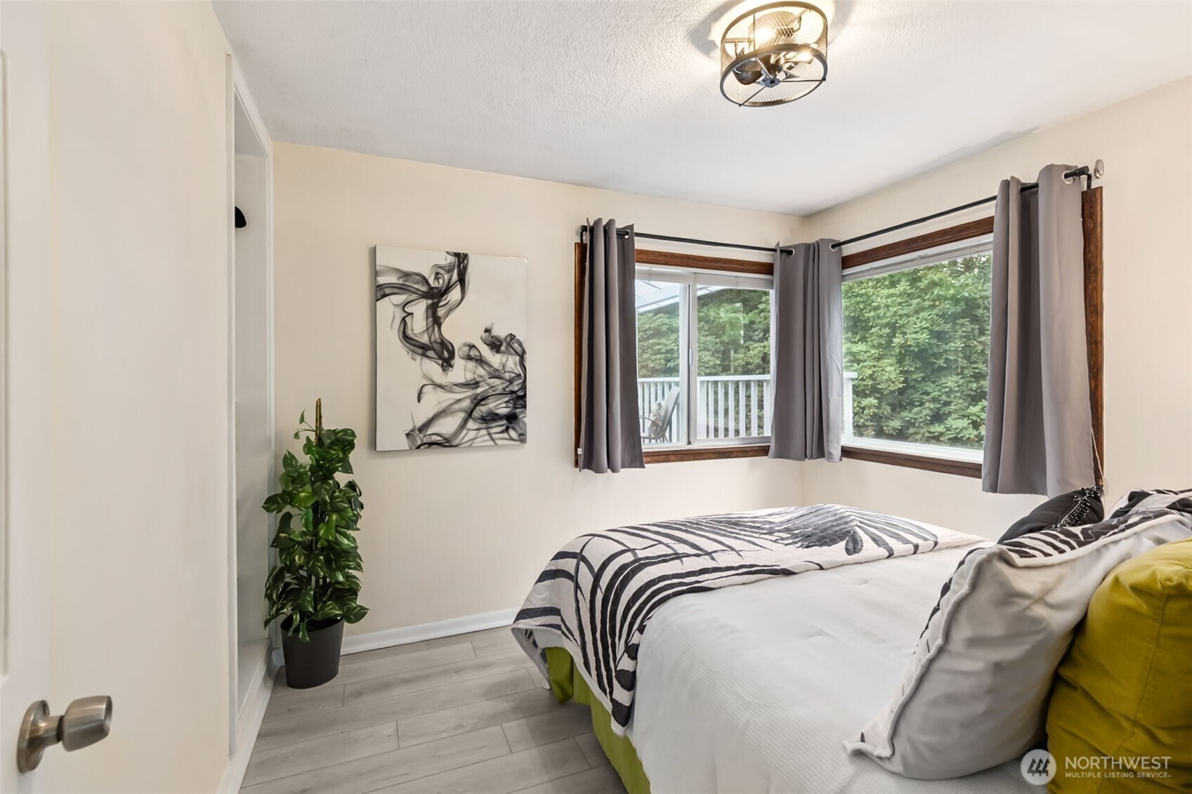 1347 N Pear Street NE Olympia WA 98506