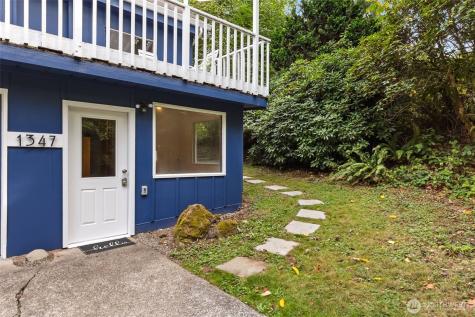 1347 N Pear Street NE Olympia WA 98506