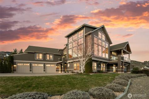 232 Crystal Drive Chelan WA 98816