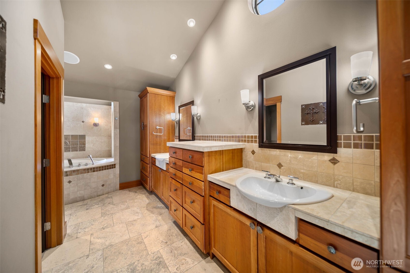 232 Crystal Drive Chelan WA 98816