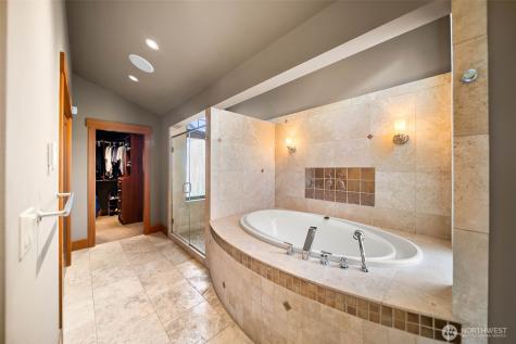 232 Crystal Drive Chelan WA 98816