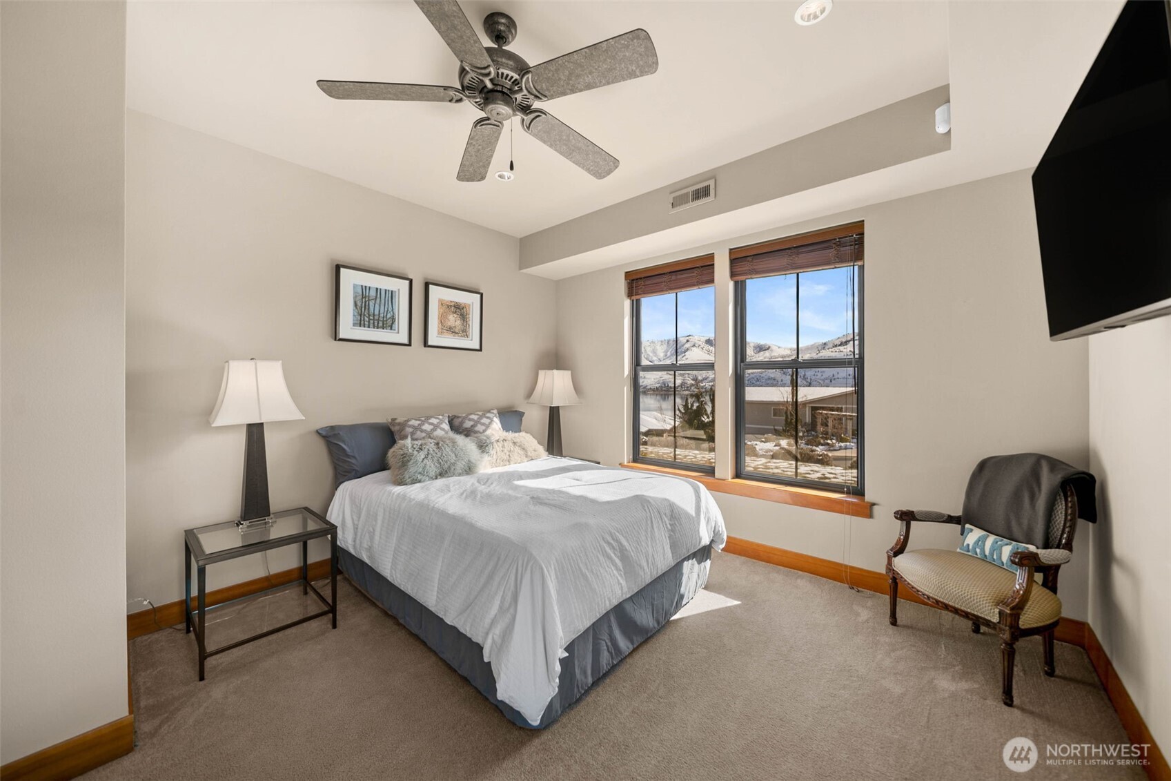 232 Crystal Drive Chelan WA 98816