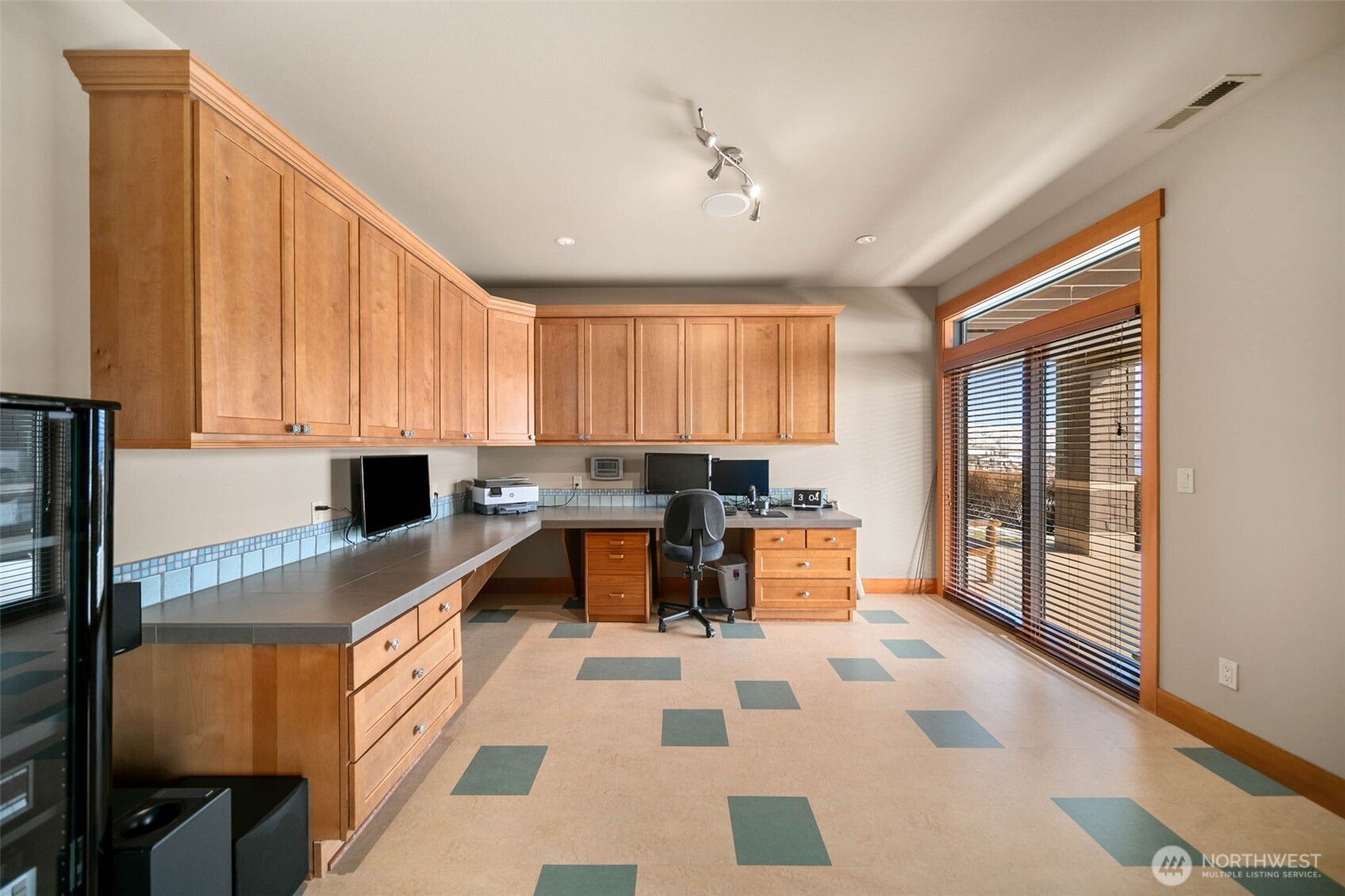 232 Crystal Drive Chelan WA 98816