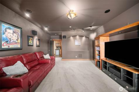 232 Crystal Drive Chelan WA 98816