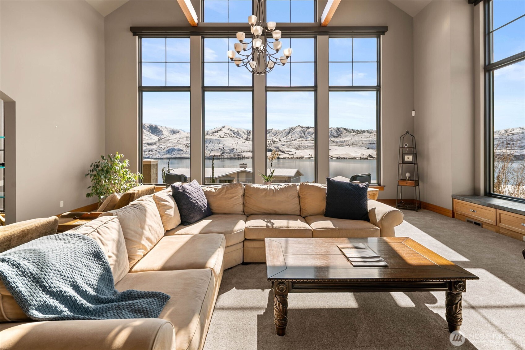 232 Crystal Drive Chelan WA 98816