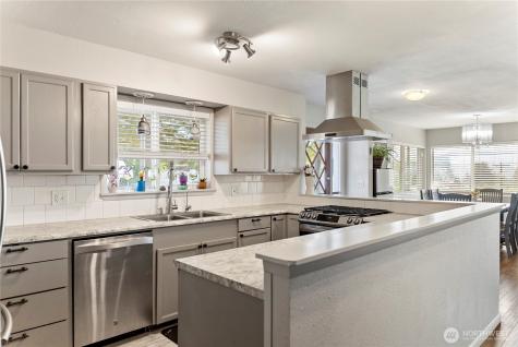 519 Locust Street Omak WA 98841