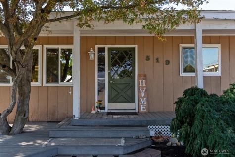 519 Locust Street Omak WA 98841