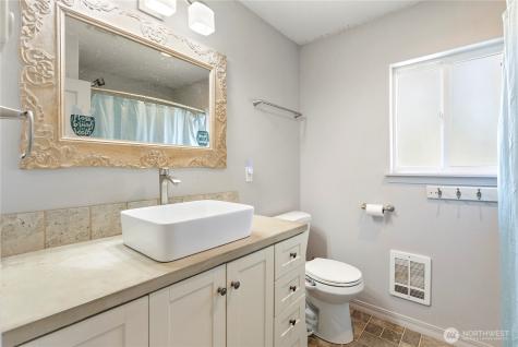 519 Locust Street Omak WA 98841