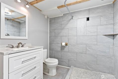 519 Locust Street Omak WA 98841