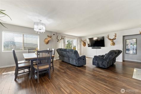 519 Locust Street Omak WA 98841