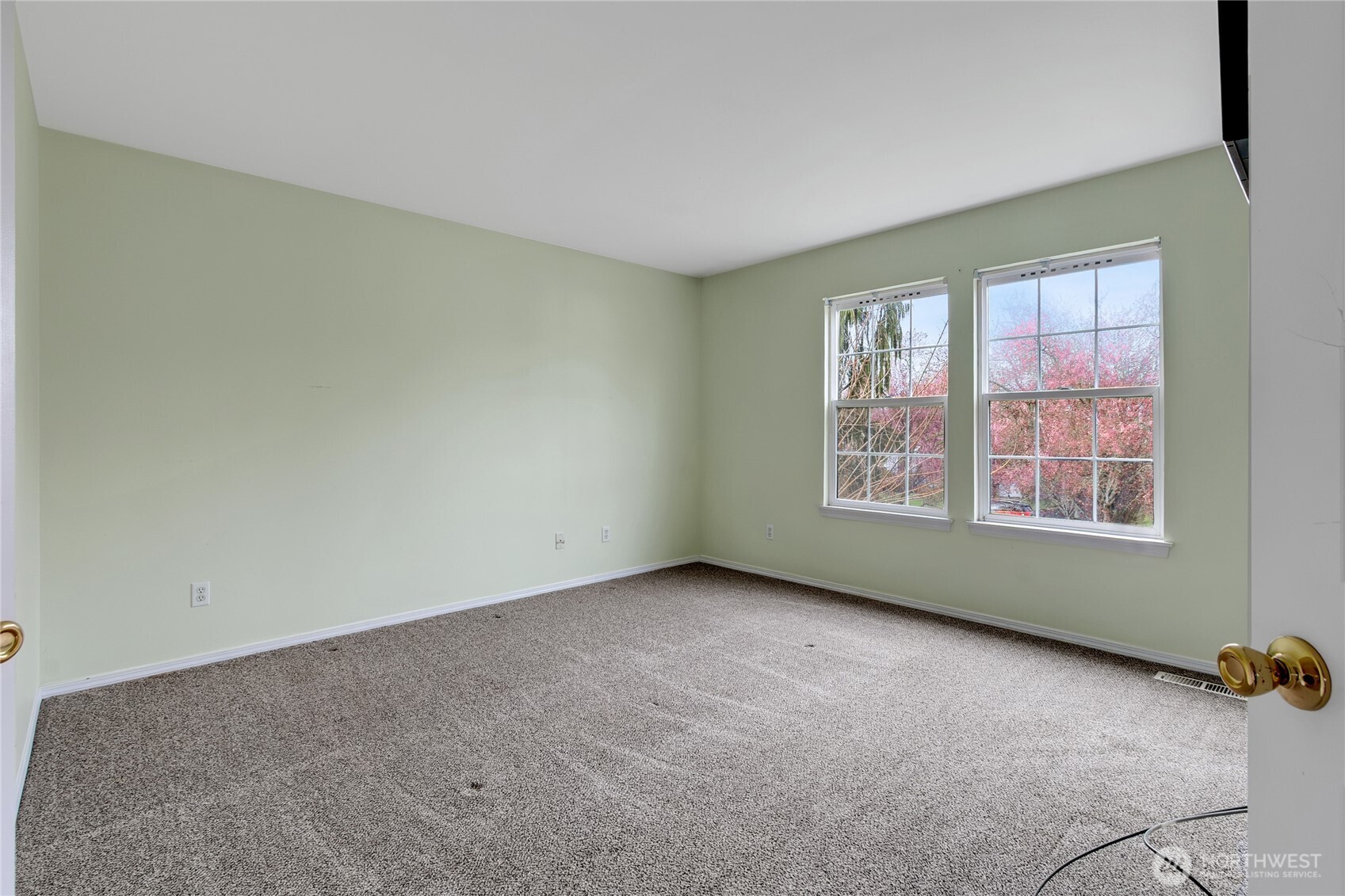 506 Belfair Court SW Orting WA 98360
