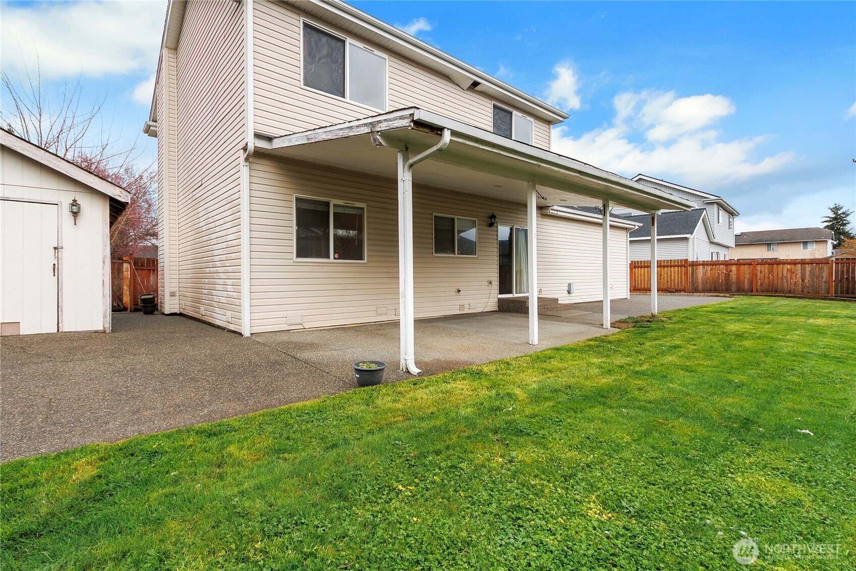 506 Belfair Court SW Orting WA 98360