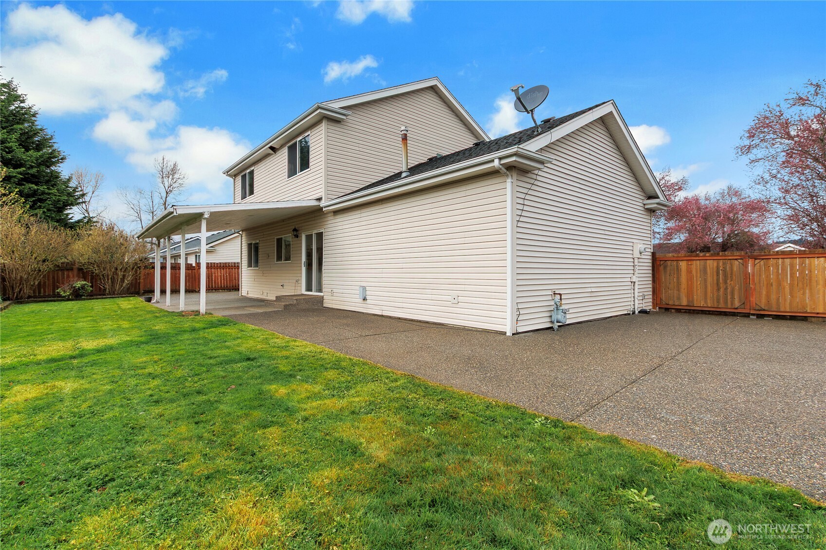 506 Belfair Court SW Orting WA 98360