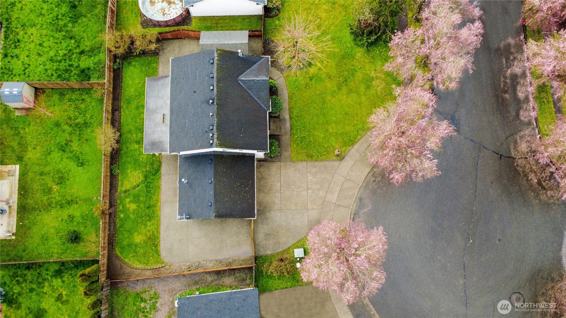 506 Belfair Court SW Orting WA 98360